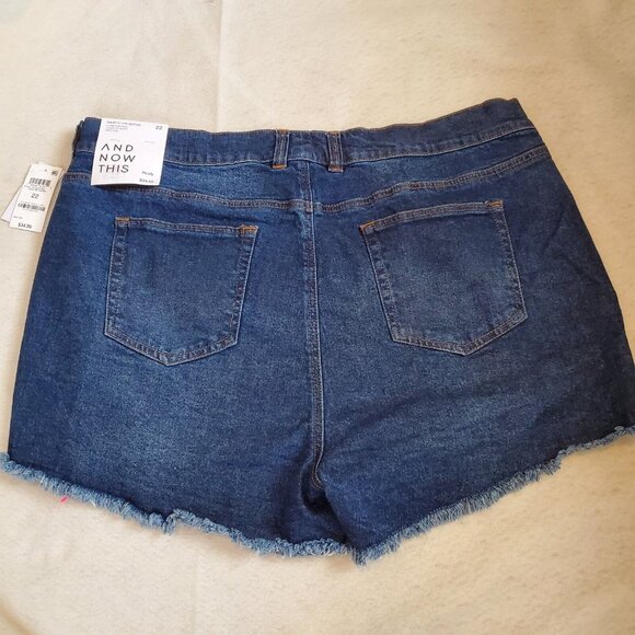 And Now This Denim Shorts NWT Size 22 - Picture 9 of 10